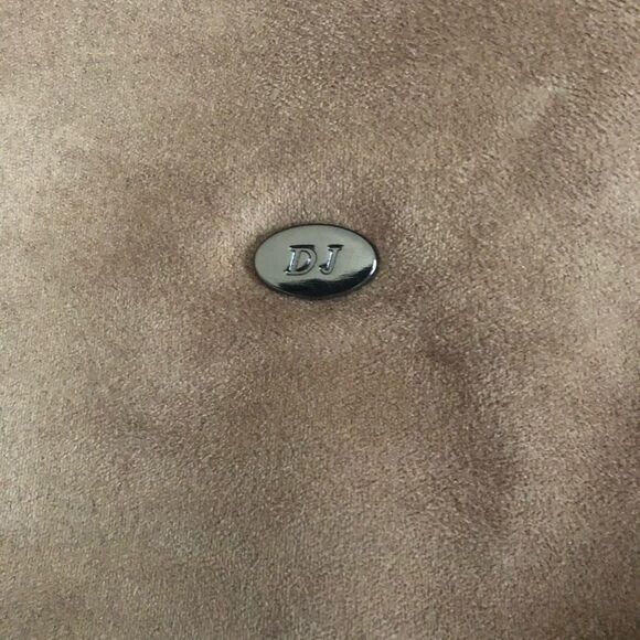 David Jones Faux Leather and Suede shoulder Bag - Picture 8 of 9